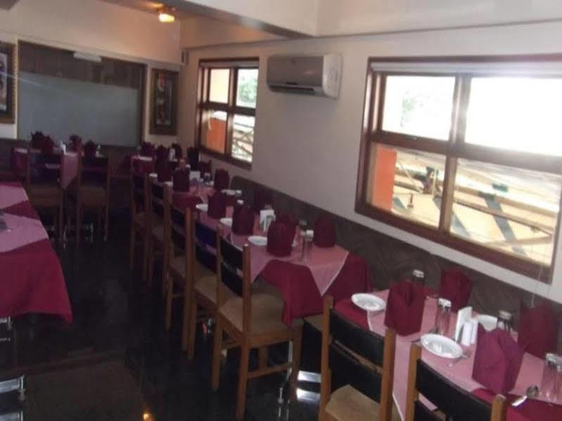 Hotel Ravikant Pune Bagian luar foto